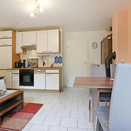 Appartement Urlauberdorf 23b *