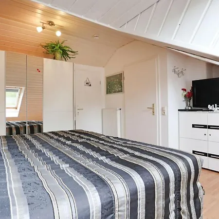 Appartement Urlauberdorf 23b